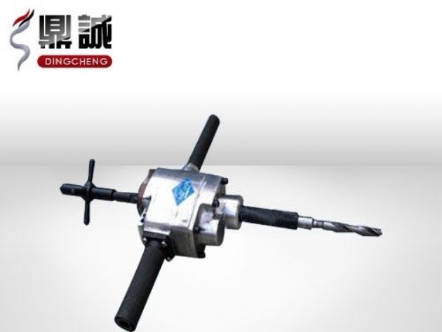 點(diǎn)擊查看詳細(xì)信息<br>標(biāo)題：ZK19型軌道鉆 閱讀次數(shù)：3892
